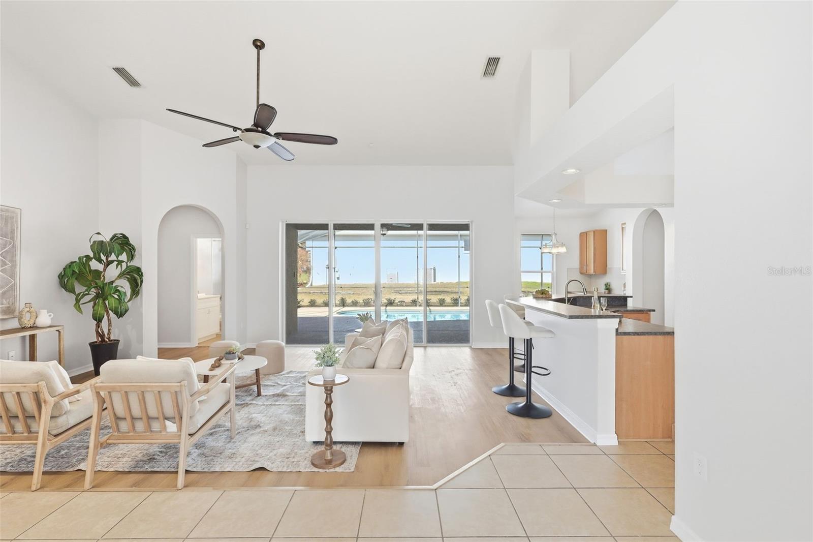 CRYSTAL COVE - Residential