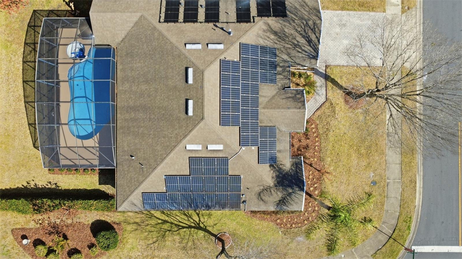 CRYSTAL COVE - Residential