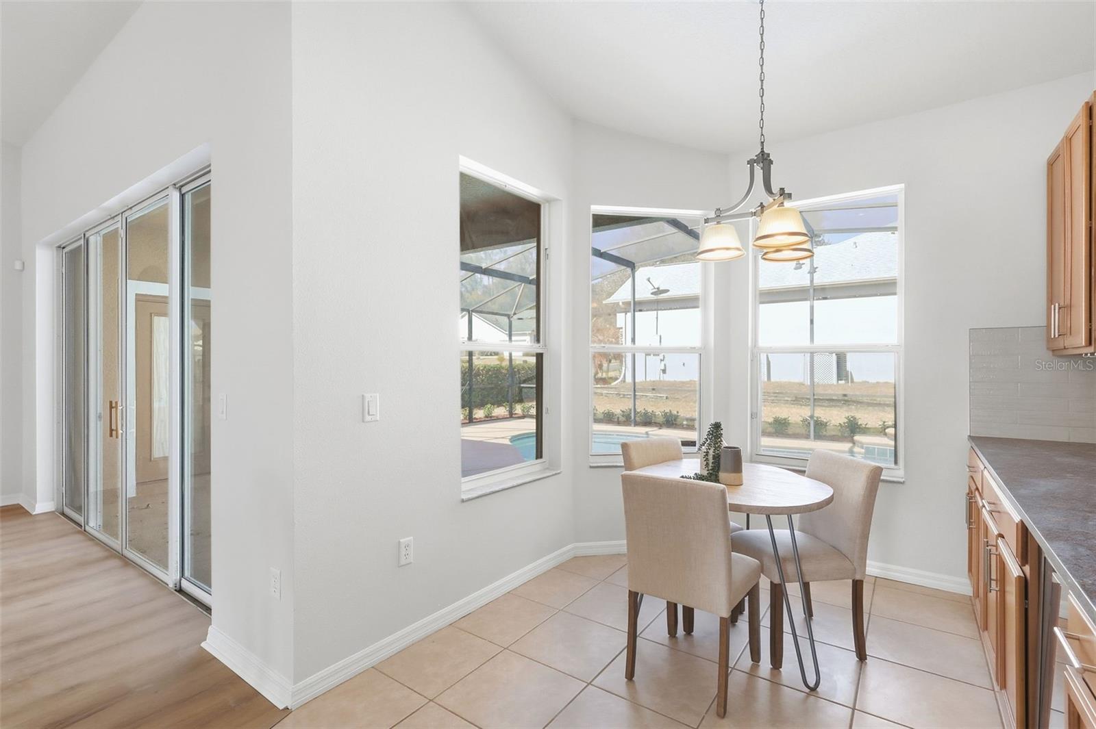 CRYSTAL COVE - Residential