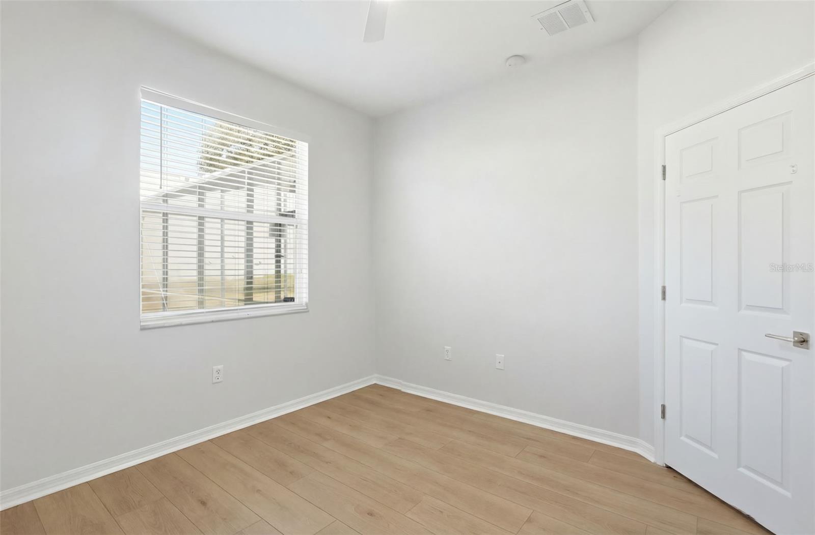 CRYSTAL COVE - Residential