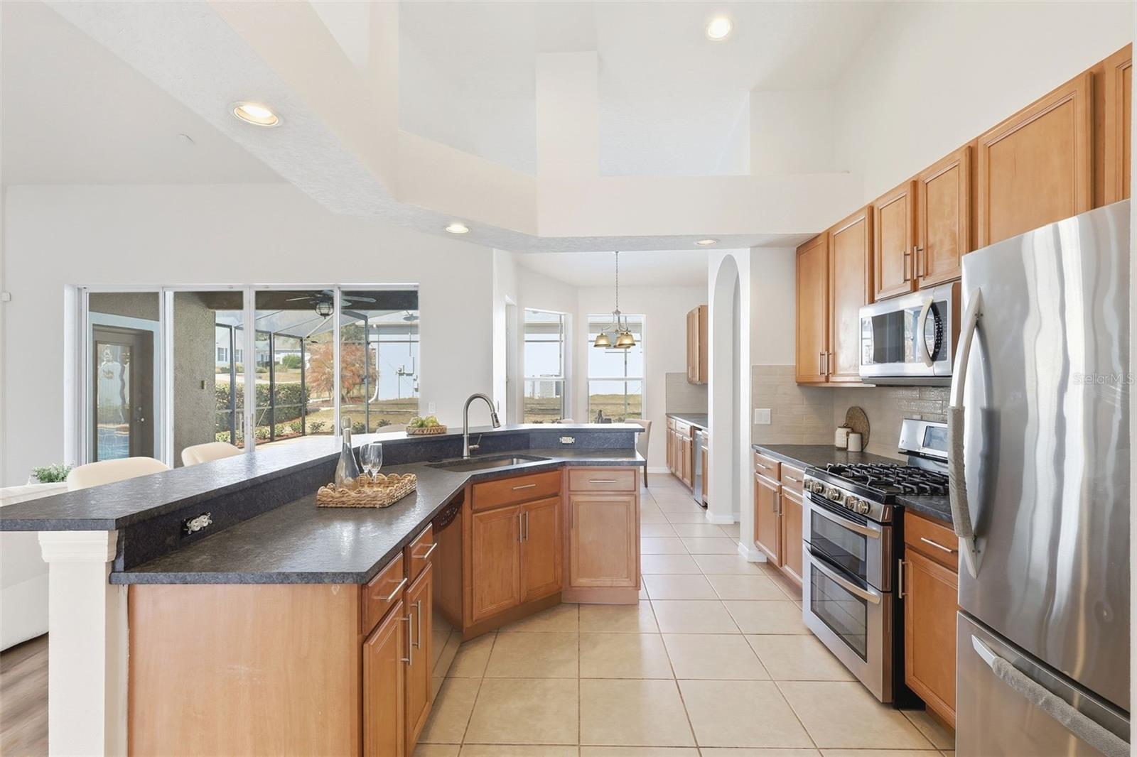 CRYSTAL COVE - Residential