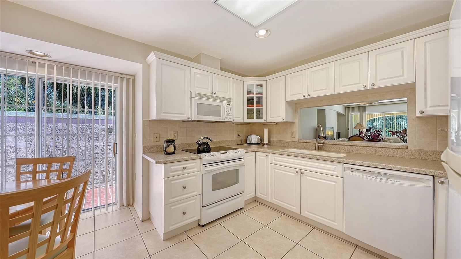 CHANTECLAIRE - Residential