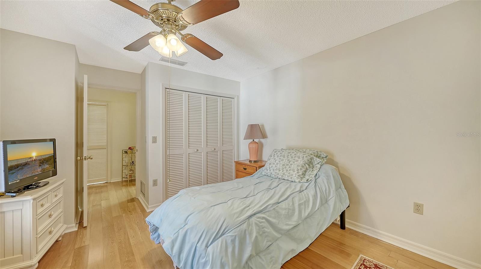 CHANTECLAIRE - Residential