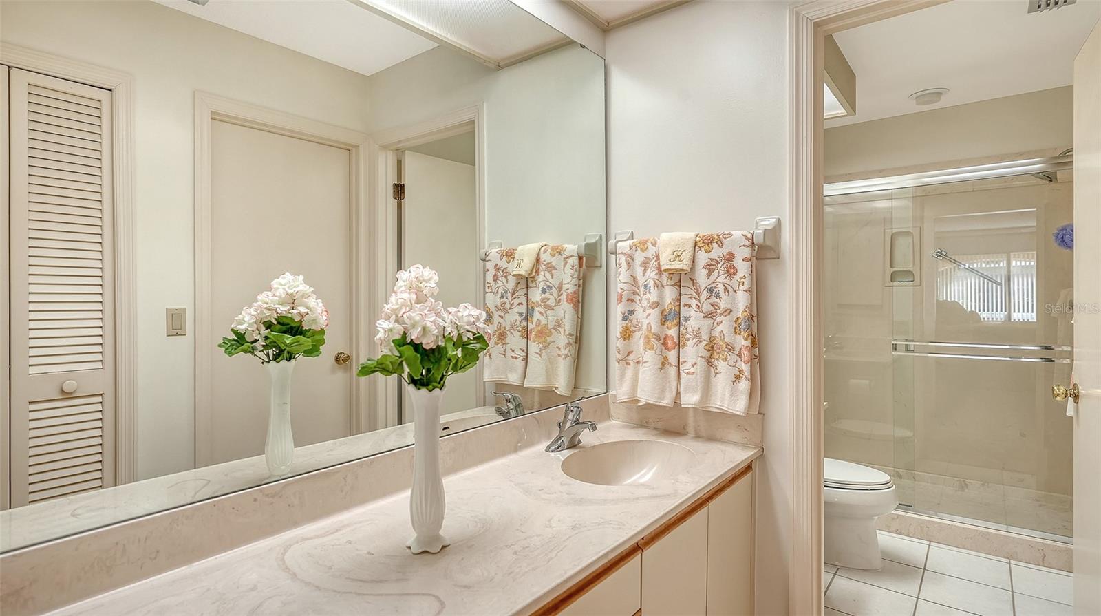 CHANTECLAIRE - Residential