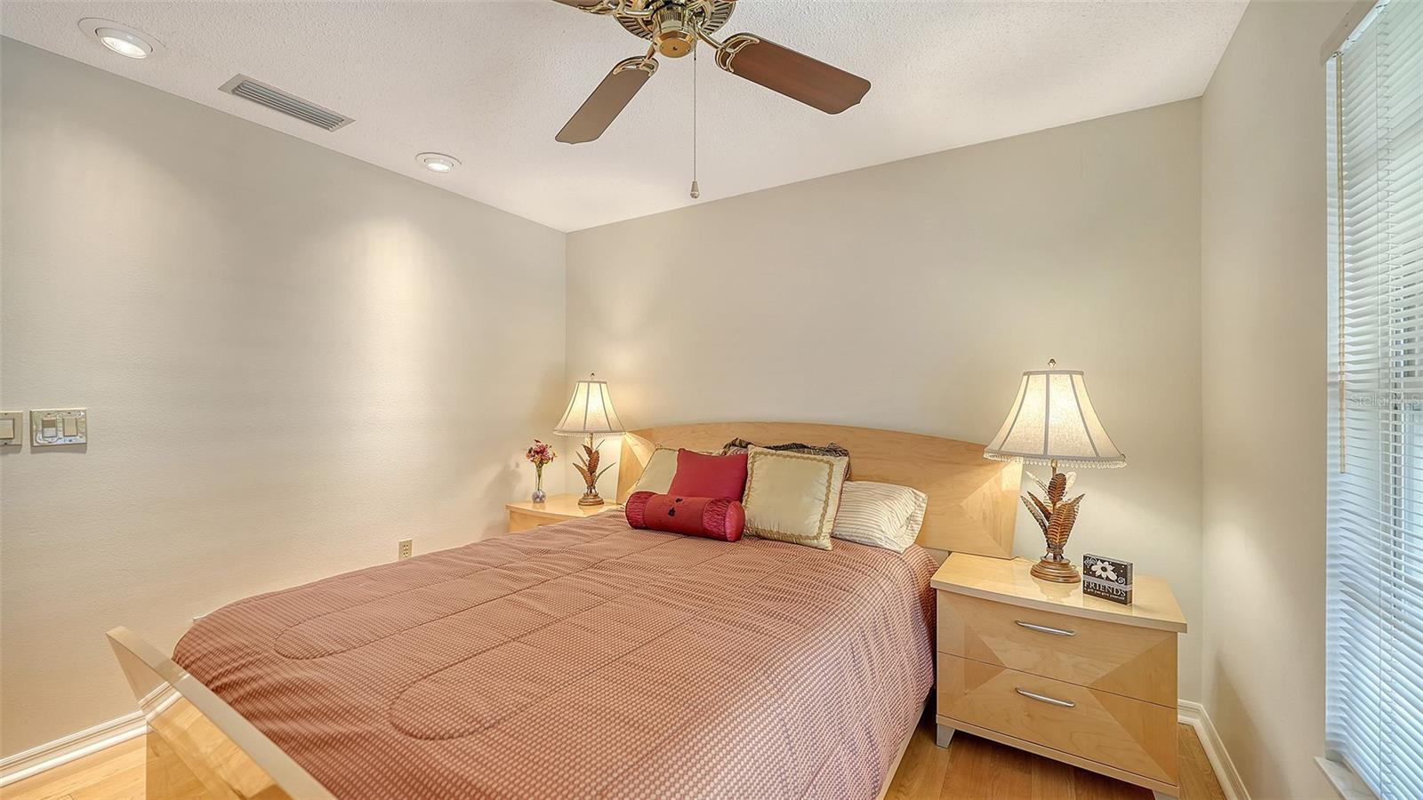 CHANTECLAIRE - Residential