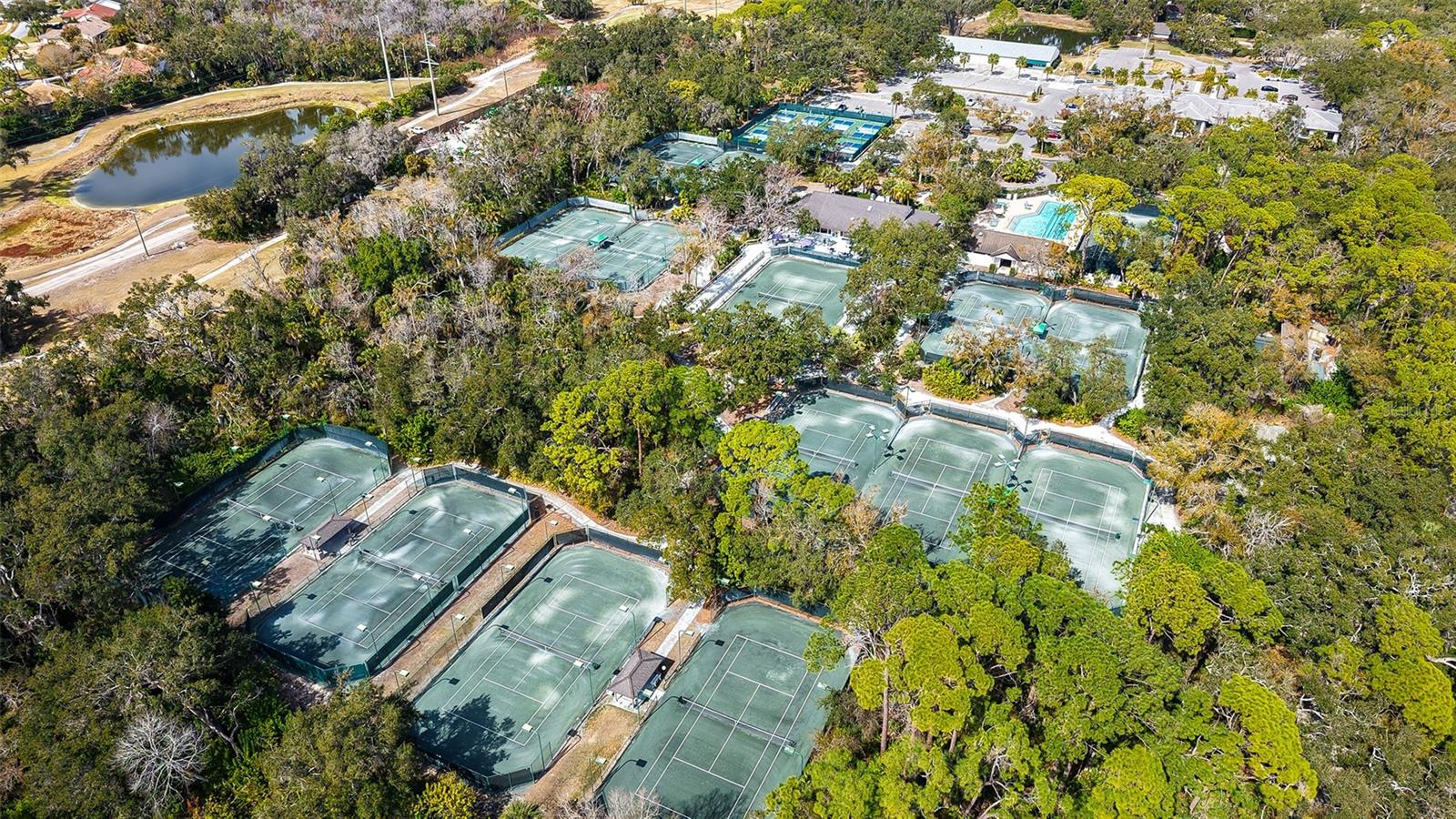 CHANTECLAIRE - Residential