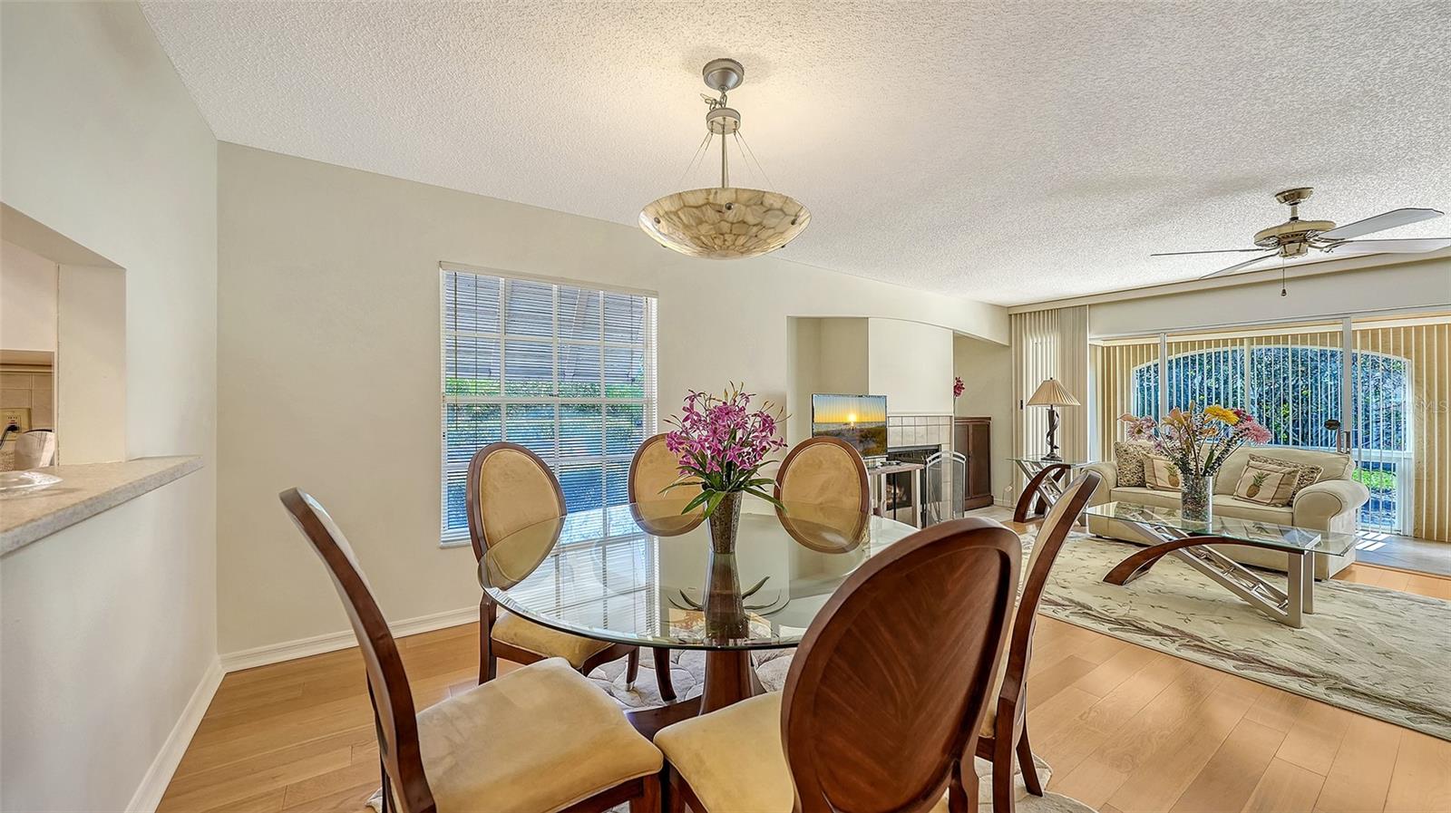 CHANTECLAIRE - Residential