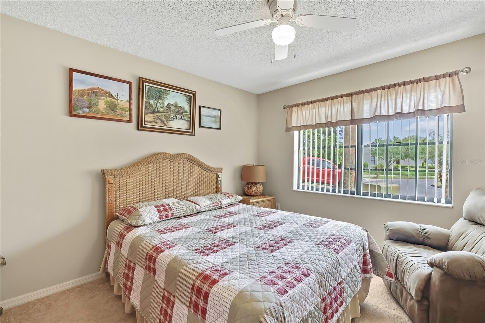 HUNT RIDGE - Residential