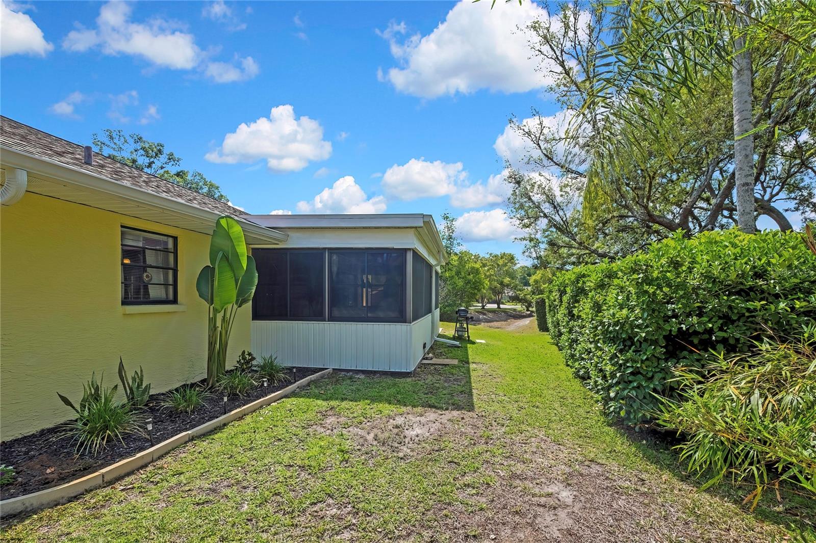 HUNT RIDGE - Residential