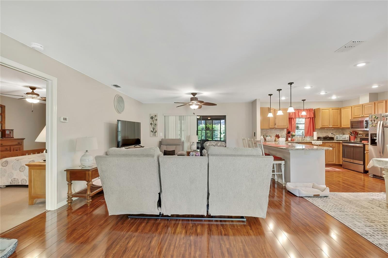 HUNT RIDGE - Residential