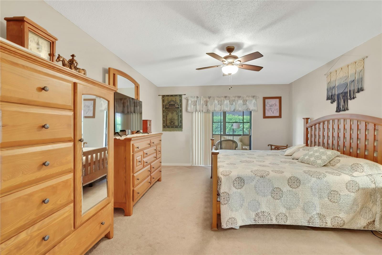 HUNT RIDGE - Residential