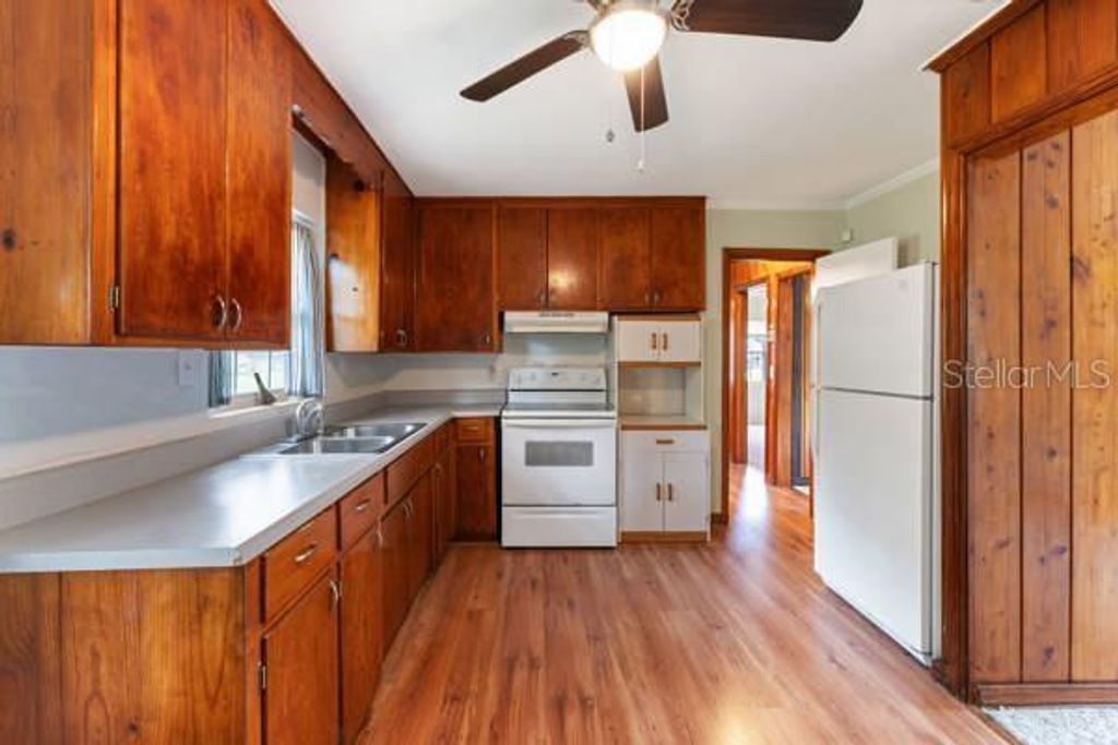 Photo of 1115 NE 33rd Street, Ocala, FL 34479 (MLS # OM716433)