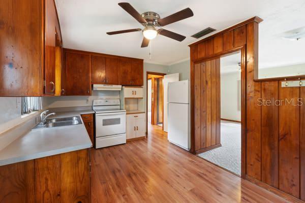 C R ACRES - Residential