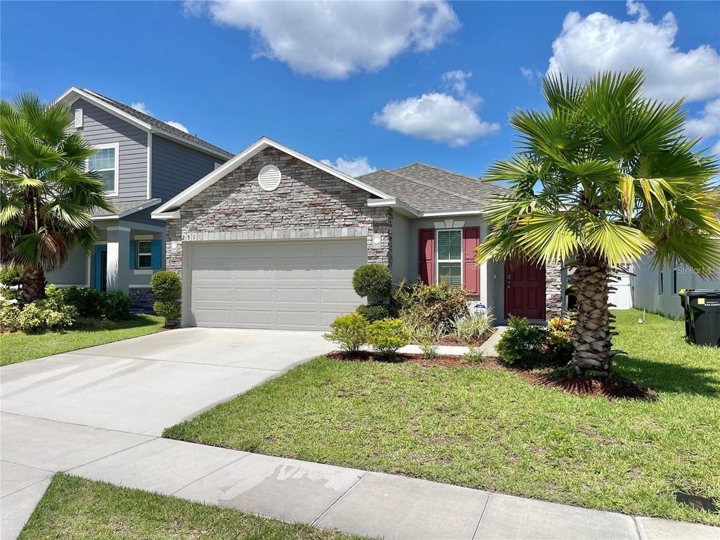 Photo of 251 Villavista Court, Davenport, FL 33896 (MLS # S5137719)
