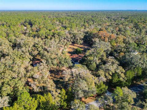 A home in DUNNELLON