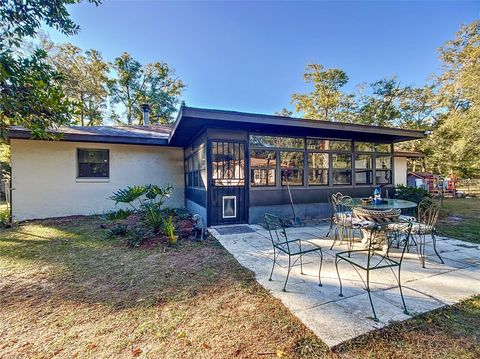 A home in DUNNELLON