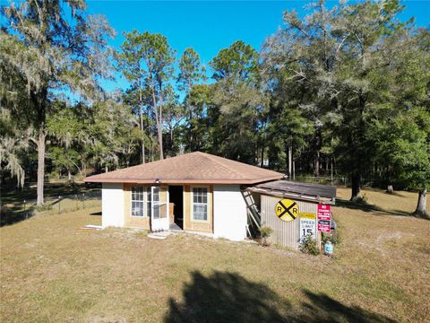 A home in DUNNELLON