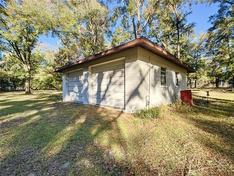 A home in DUNNELLON