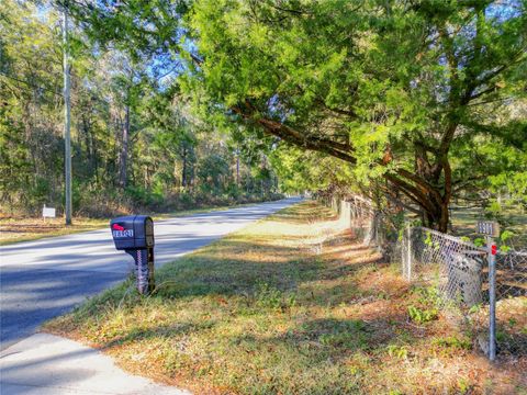 A home in DUNNELLON