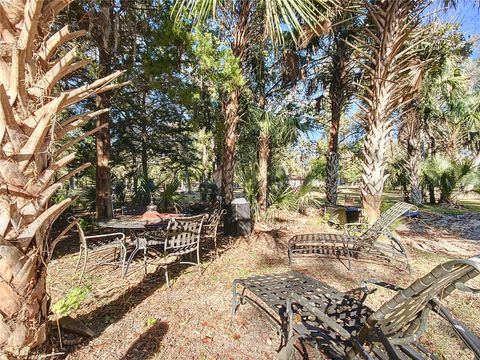 A home in DUNNELLON