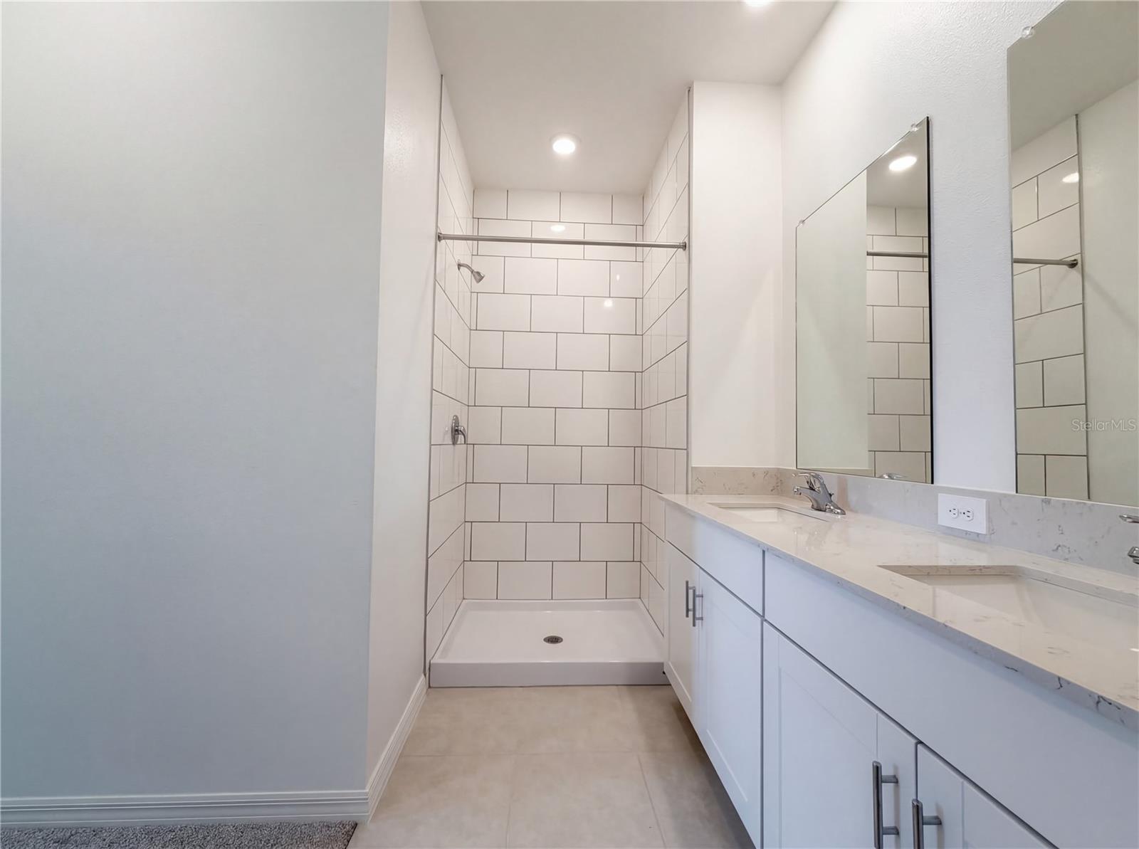 PARRISH LKS PH IIB1 & IIB2 - Residential