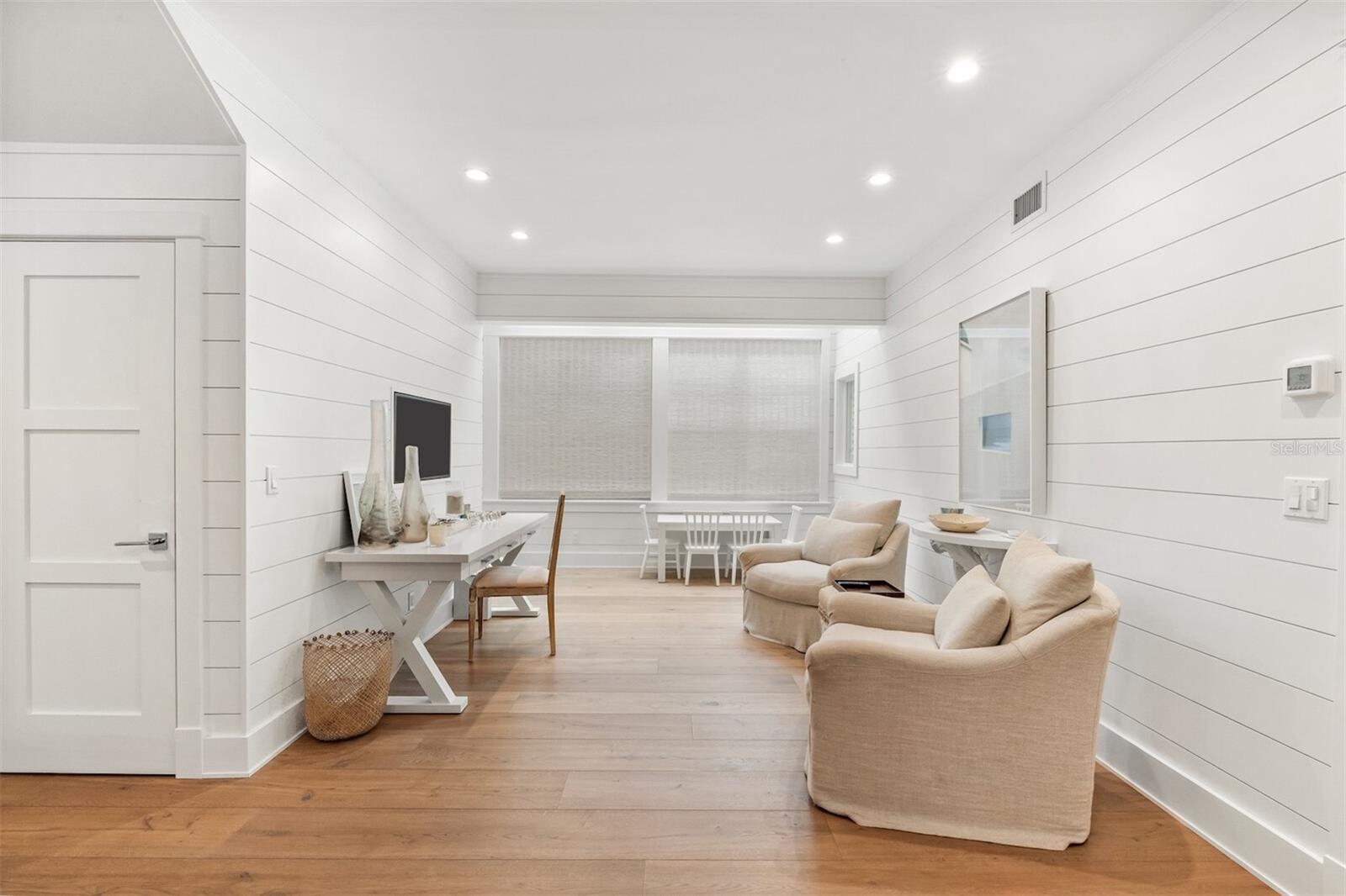 NORTH VILLAGE SUB - Residential