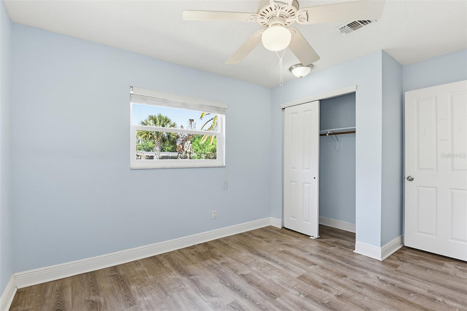 INLET SHORES - Residential