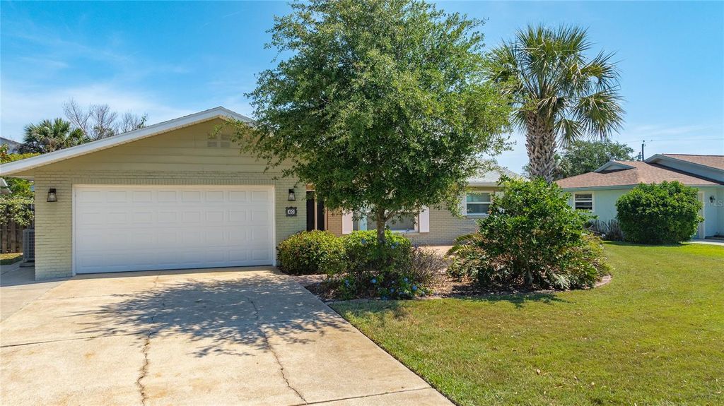 Photo of 40 Cunningham Drive, New Smyrna Beach, FL 32168 (MLS # NS1088018)