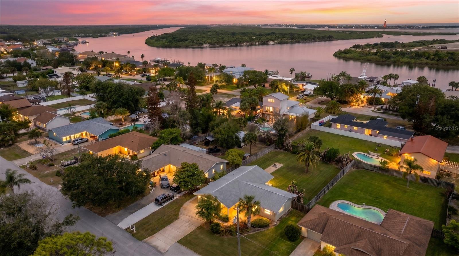 INLET SHORES - Residential