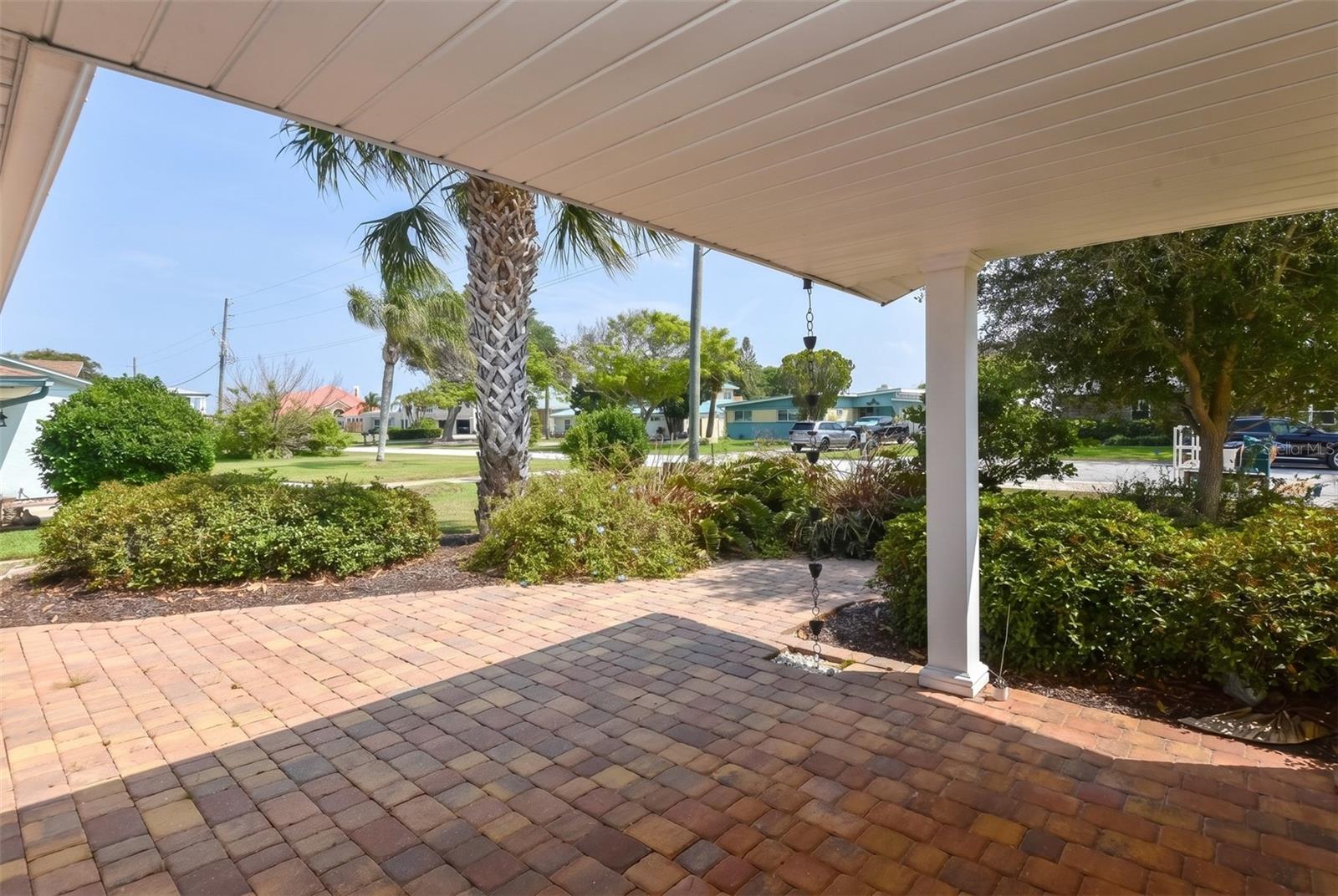 INLET SHORES - Residential