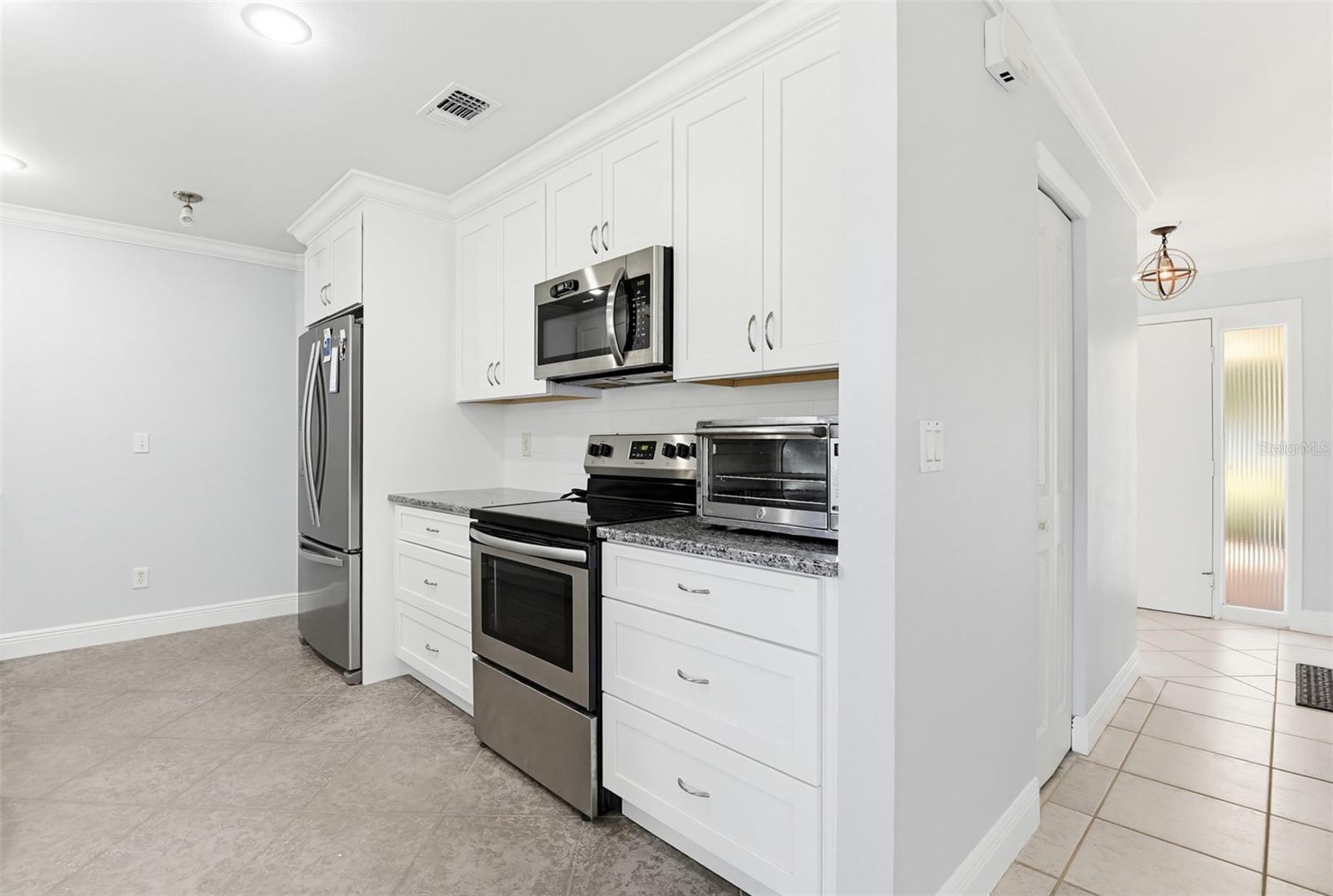 INLET SHORES - Residential