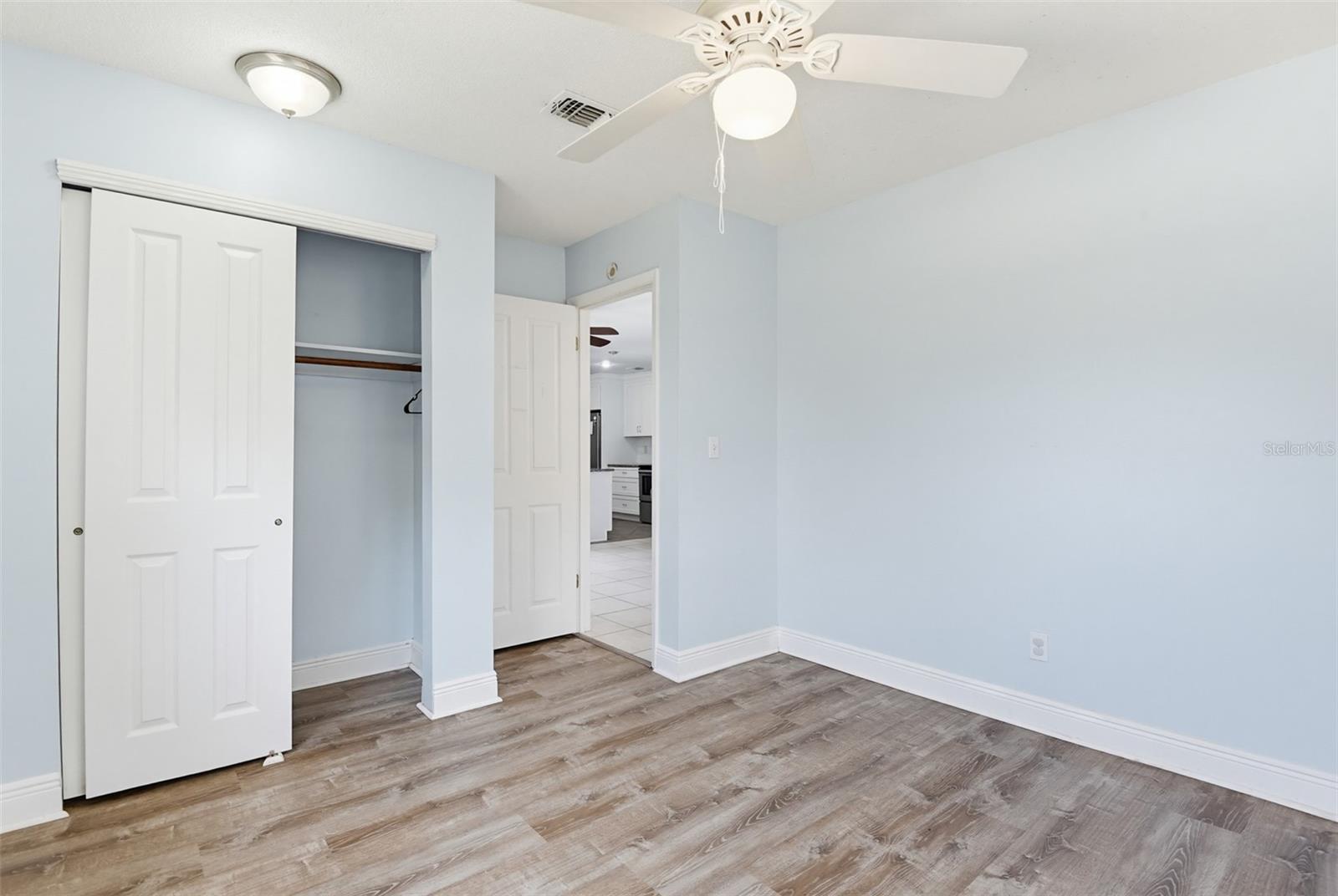 INLET SHORES - Residential