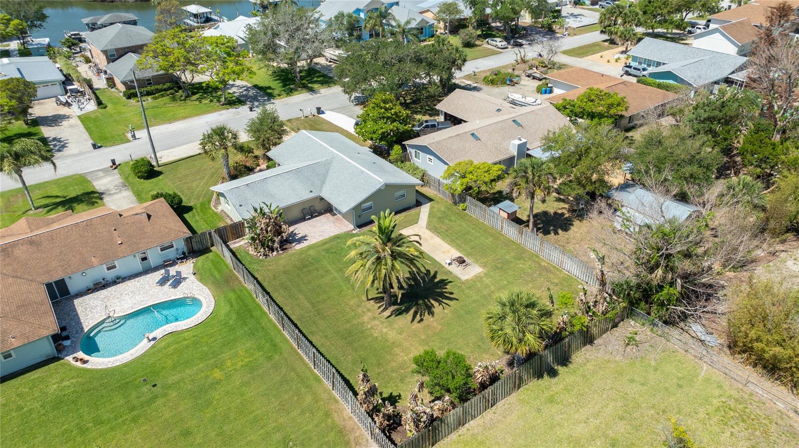 INLET SHORES - Residential