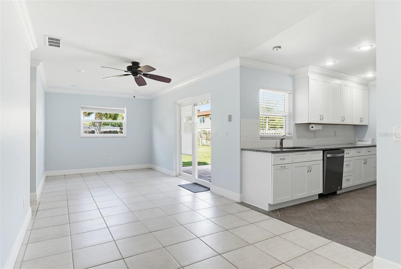 INLET SHORES - Residential