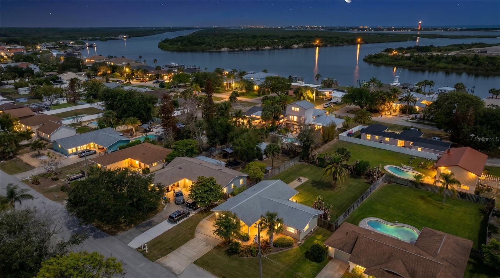 INLET SHORES - Residential