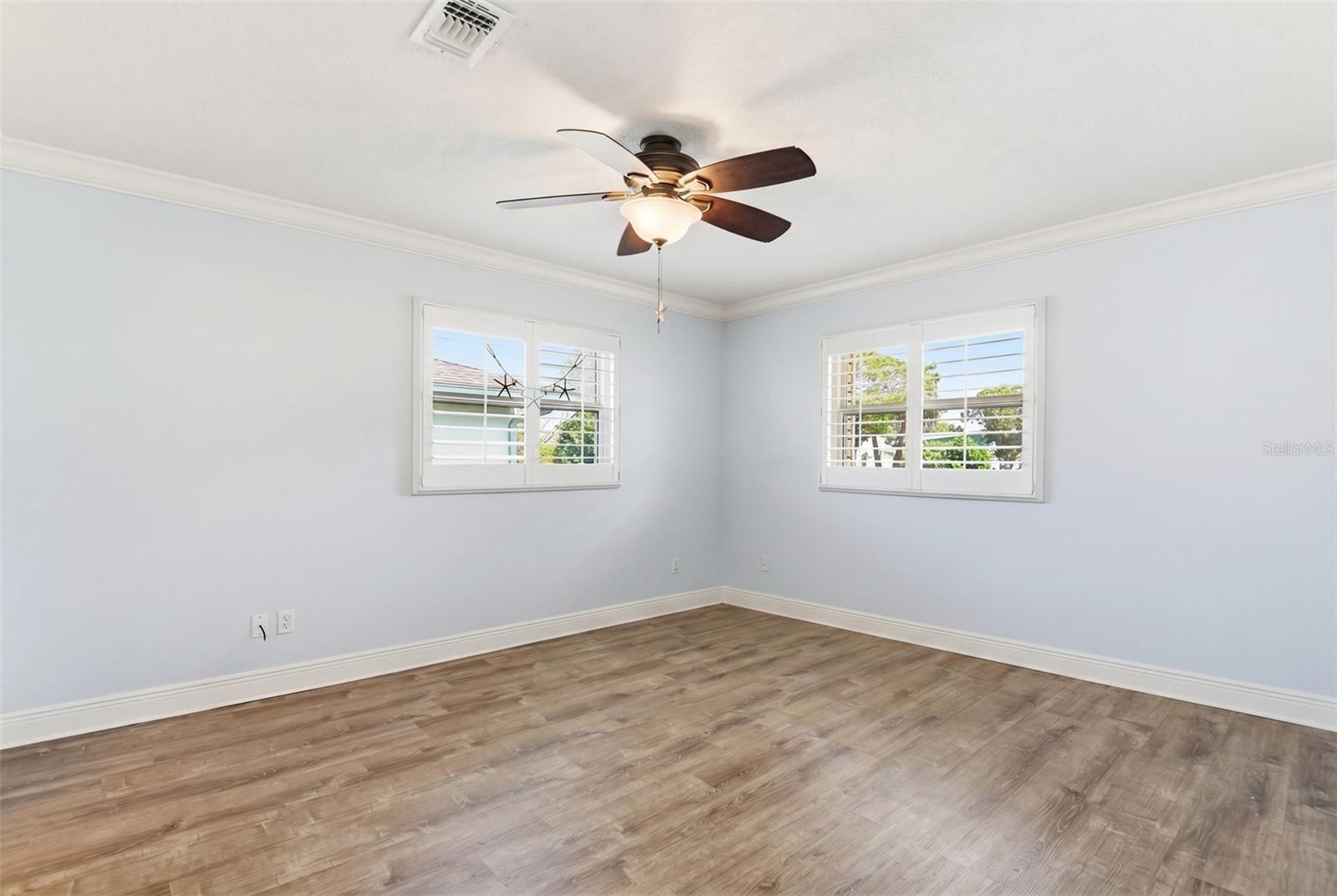 INLET SHORES - Residential