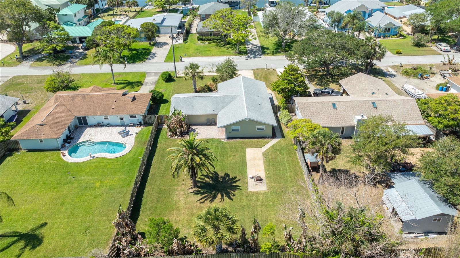 INLET SHORES - Residential