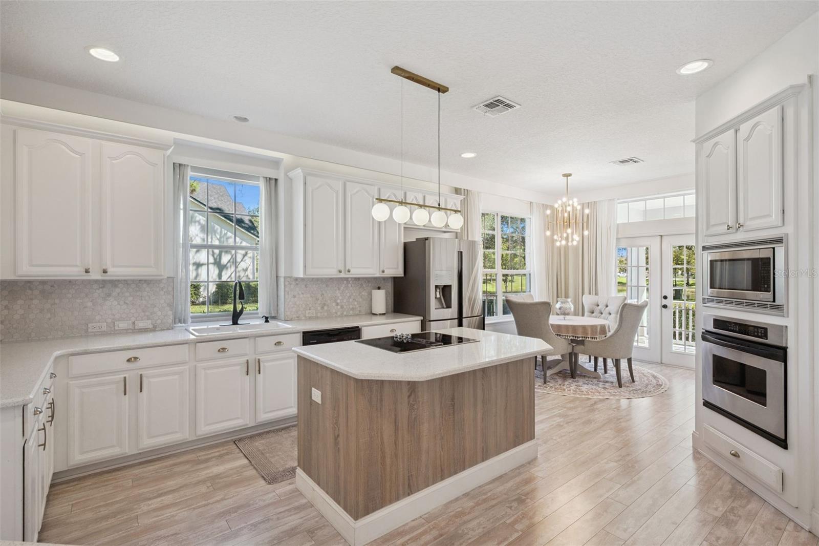 AVALON PARK SOUTH EAST - Residential