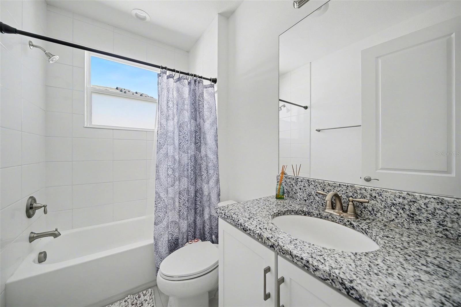 WINDING RIDGE - Residential