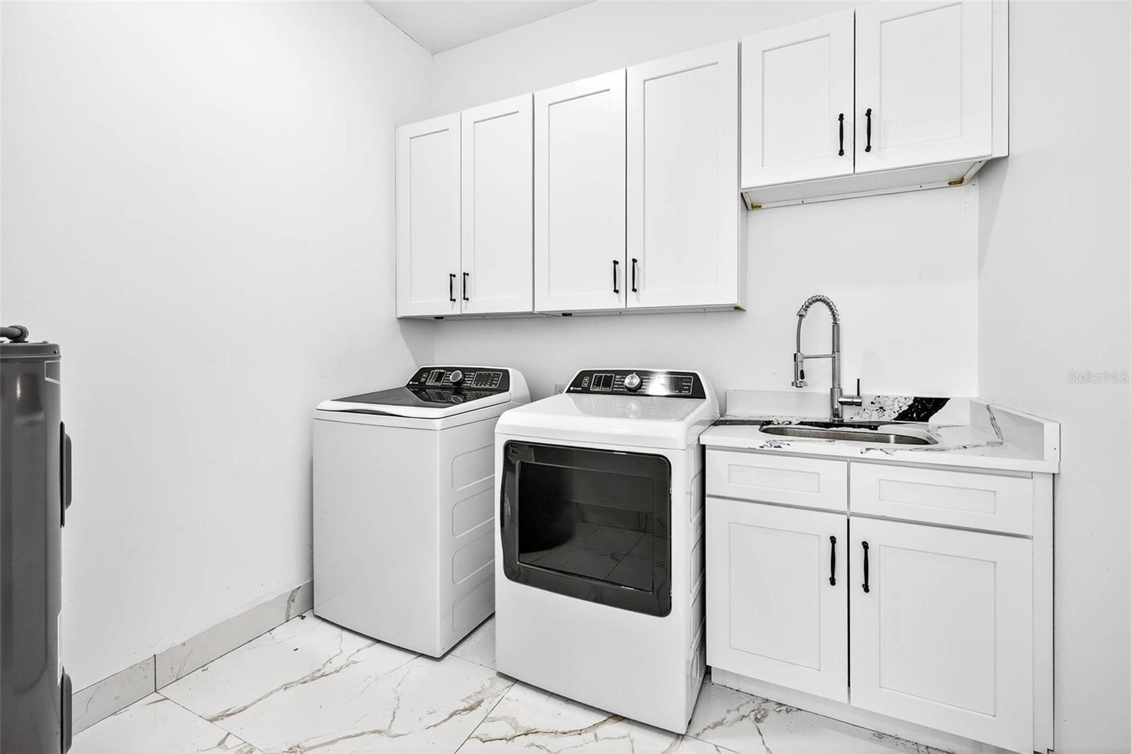 TEMPLE TERRACE TOWNSITE - Residential Lease