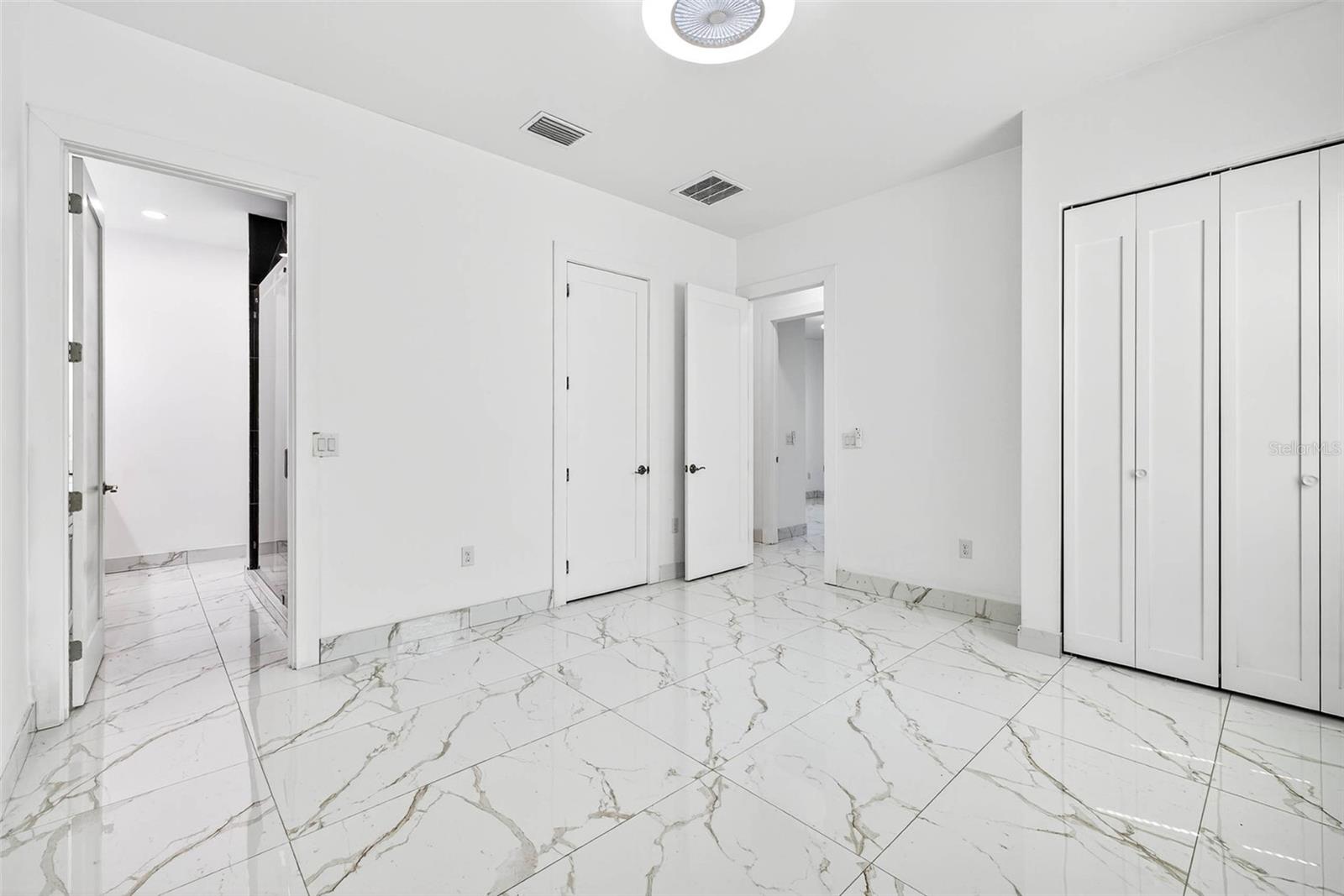 TEMPLE TERRACE TOWNSITE - Residential Lease