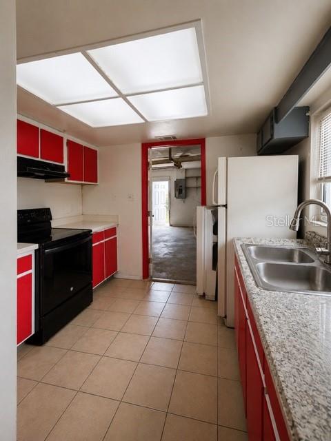 2116 SAND RUN ROAD