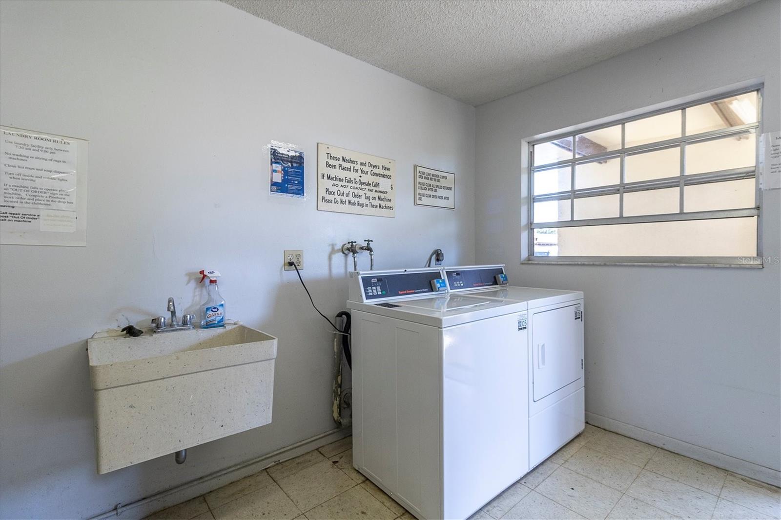 PINEHURST VILLAGE - Residential