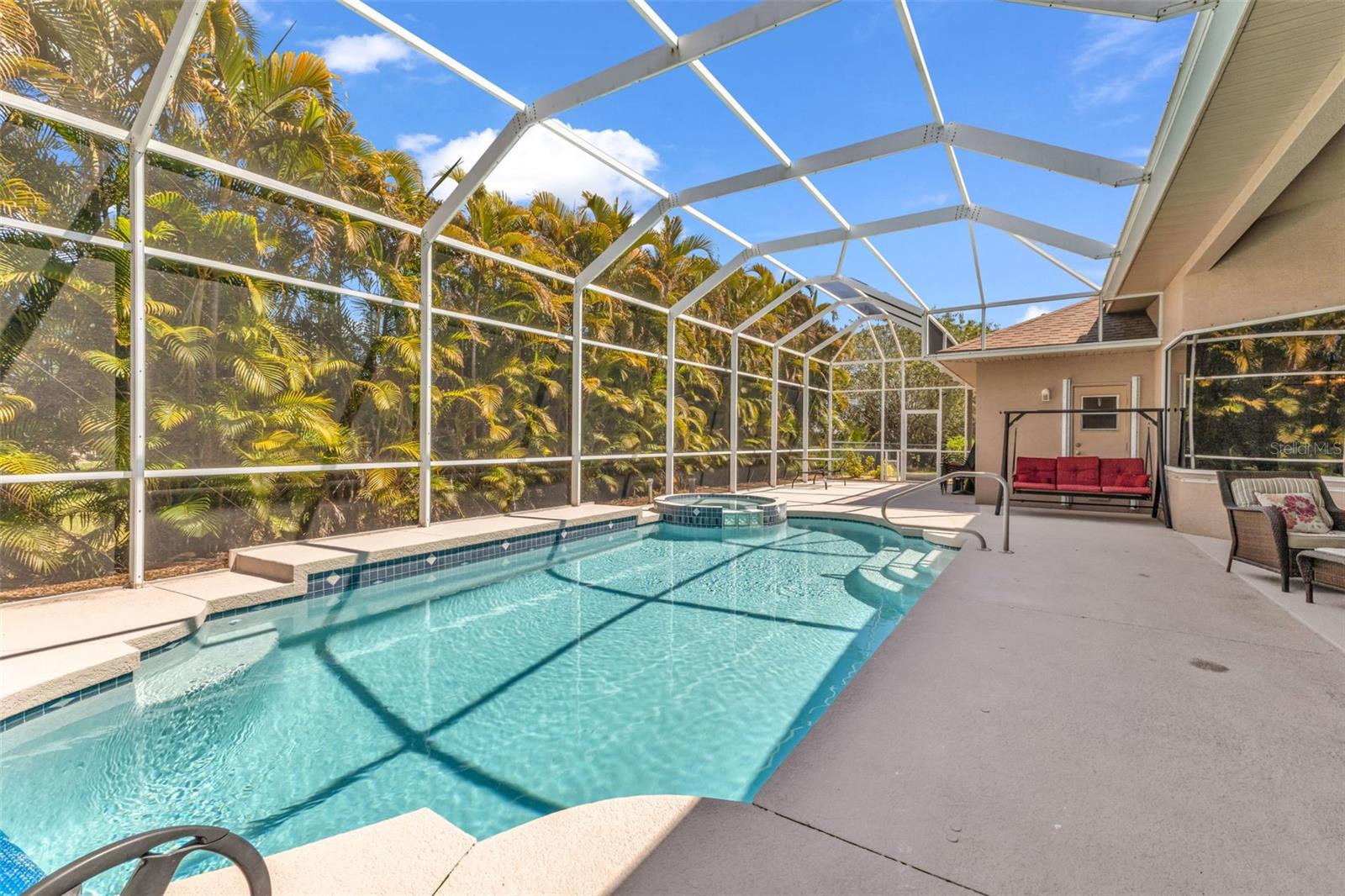 PUNTA GORDA ISLES SEC 20 - Residential