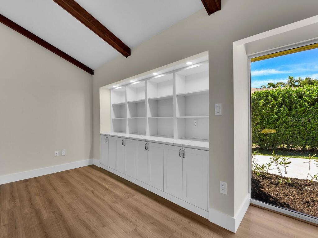 PALM RIVER ESTATE UNIT 5 - Residential