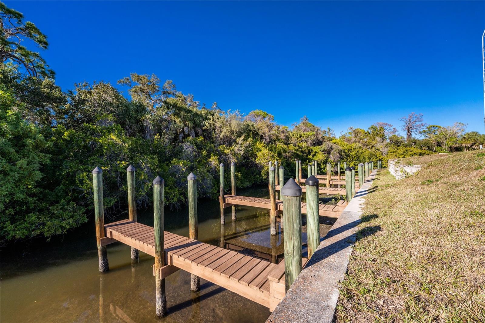 BROOK TO BAY - Residential