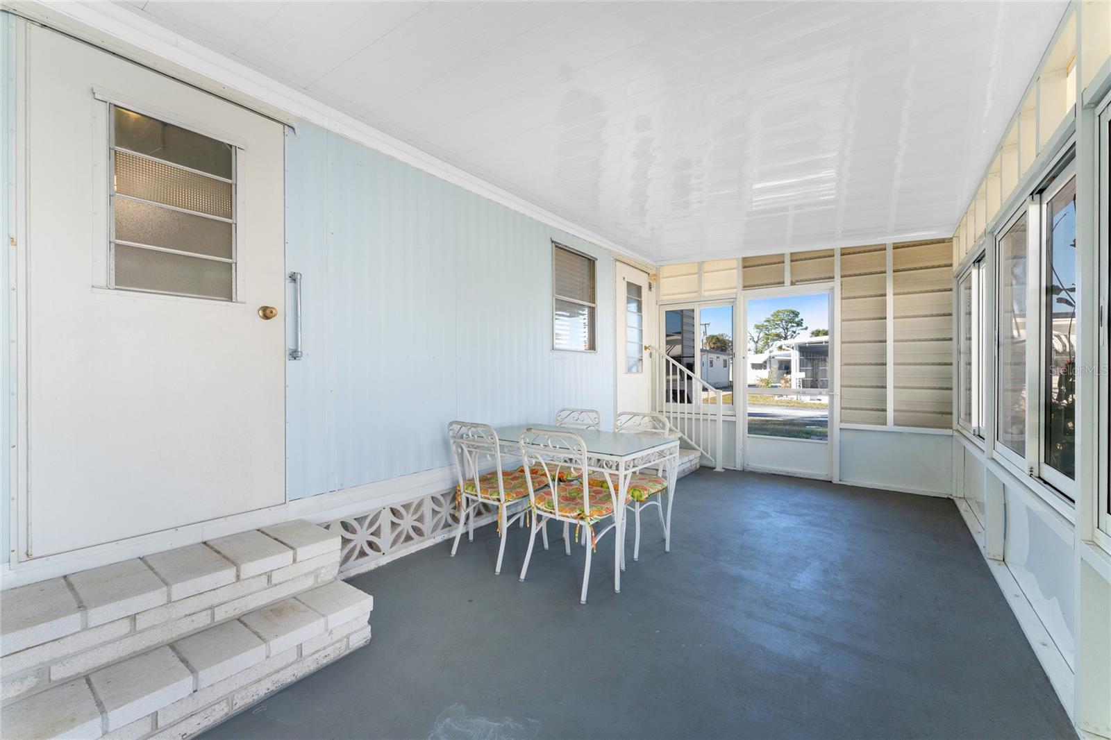 BROOK TO BAY - Residential