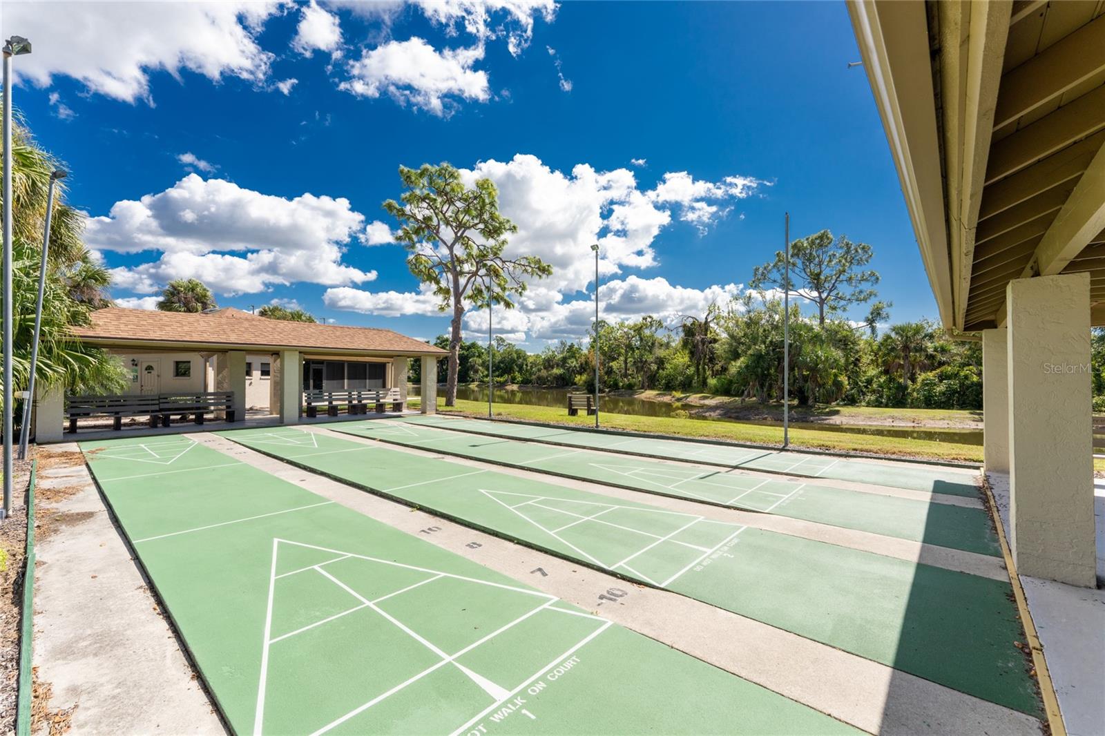 BROOK TO BAY - Residential