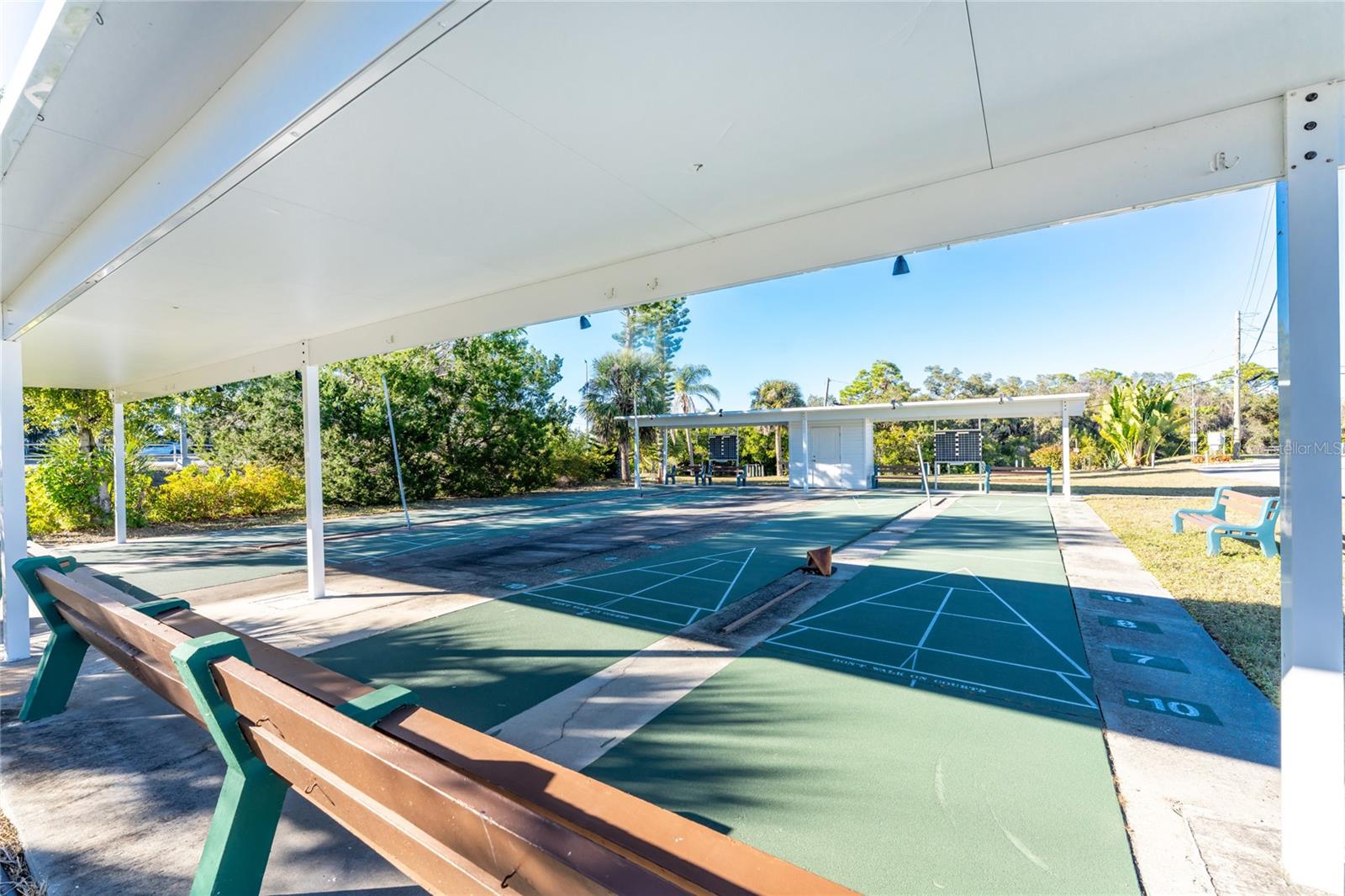 BROOK TO BAY - Residential