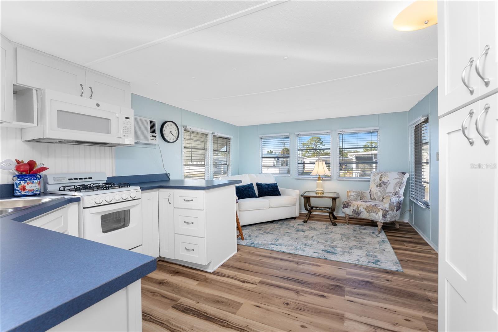 BROOK TO BAY - Residential